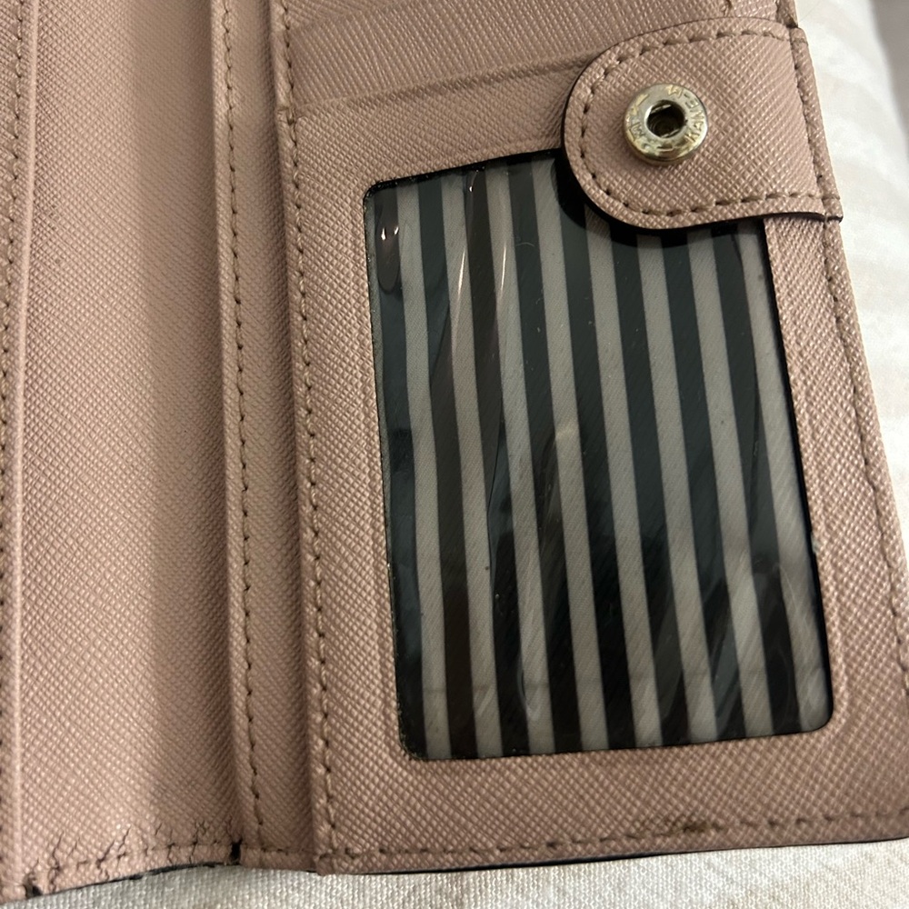 Kate Spade wallet - Picture 3 of 5